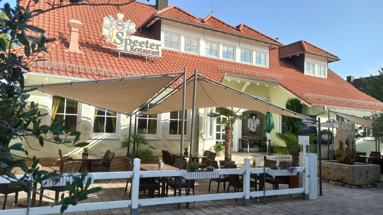 Hotel Speeter ไวเซนไฮม์ อัม แบร์ก ภายนอก รูปภาพ