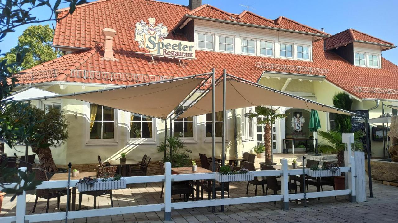 Hotel Speeter ไวเซนไฮม์ อัม แบร์ก ภายนอก รูปภาพ